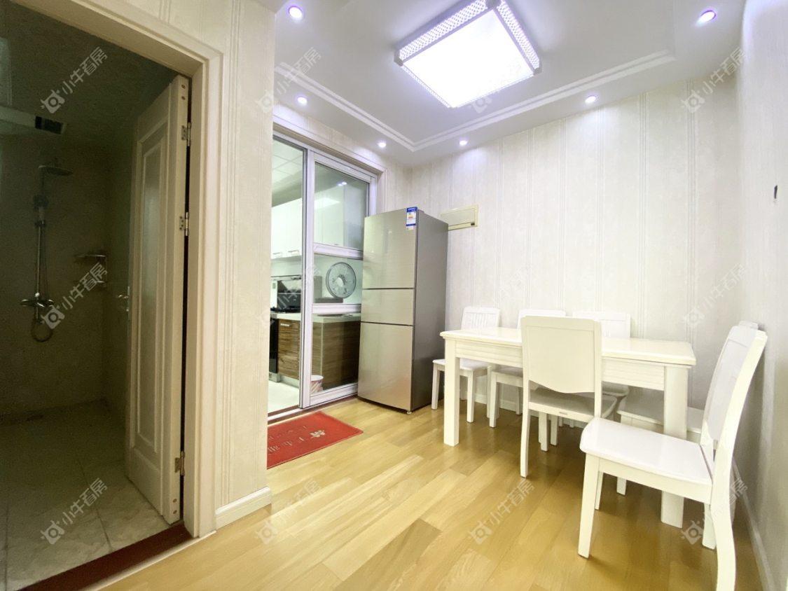 镇江练湖新城在售二手房源室内图_小牛看房