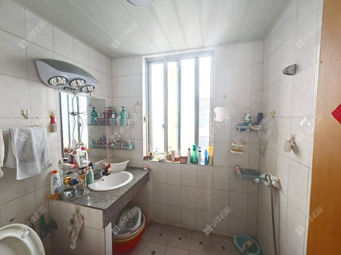 镇江丹化小区（城北小区）在售二手房源室内图_小牛看房