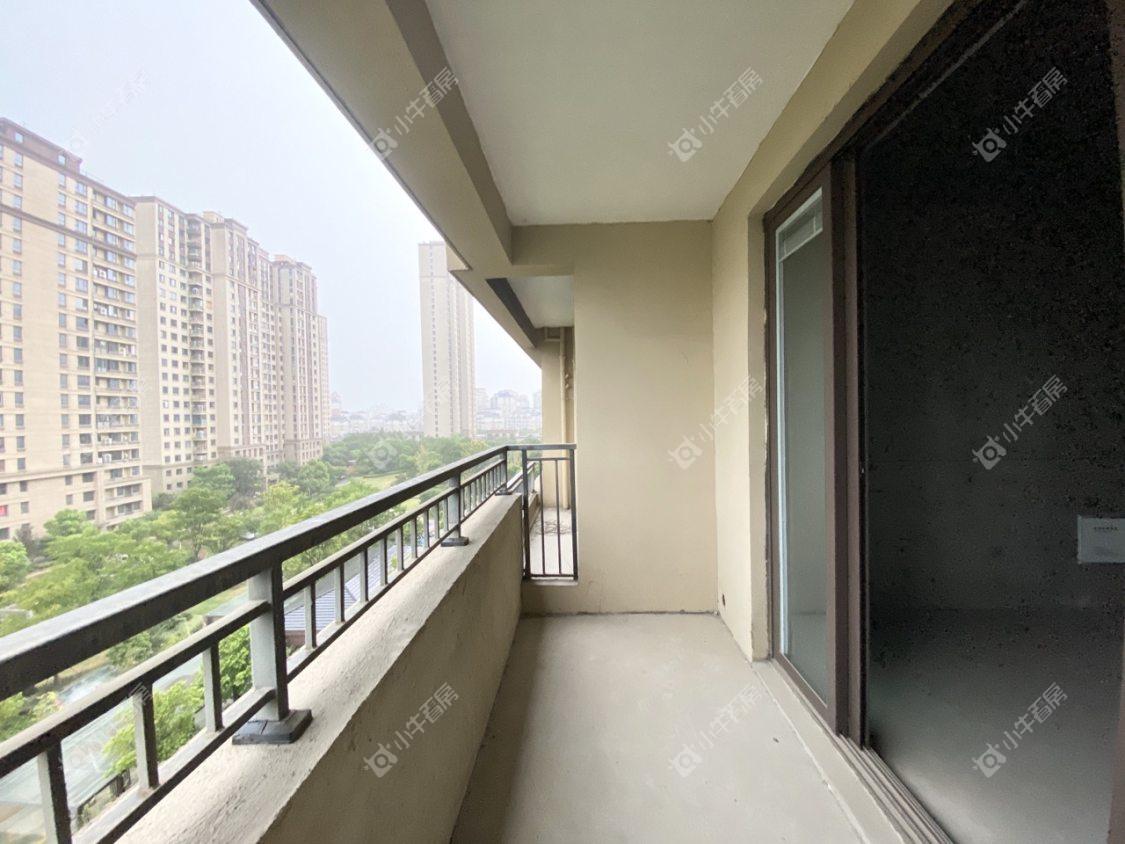 镇江大亚第一城在售二手房源室内图_小牛看房