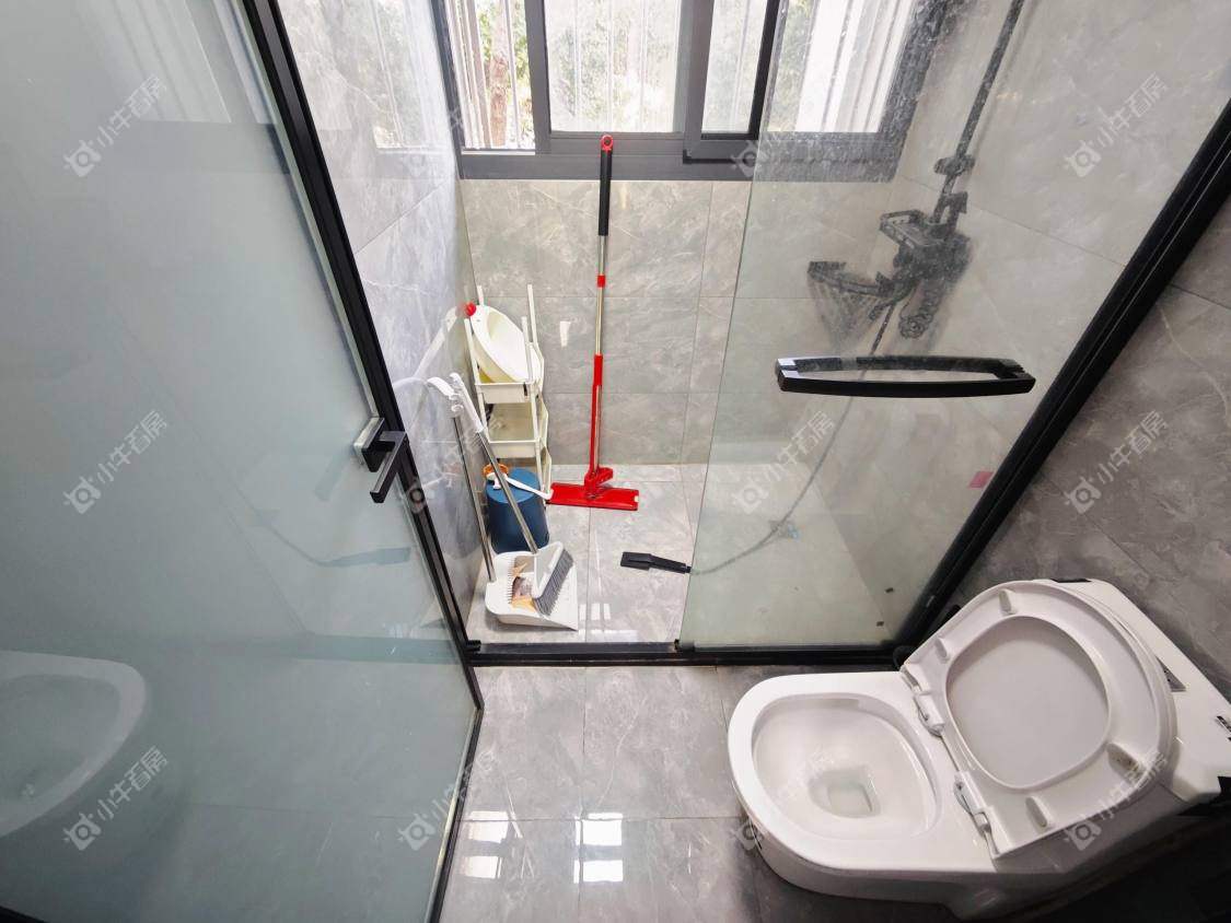 镇江尹公桥商住楼在售二手房源室内图_小牛看房