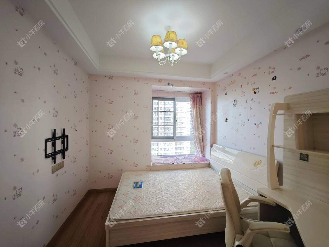 镇江碧桂园在售二手房源室内图_小牛看房