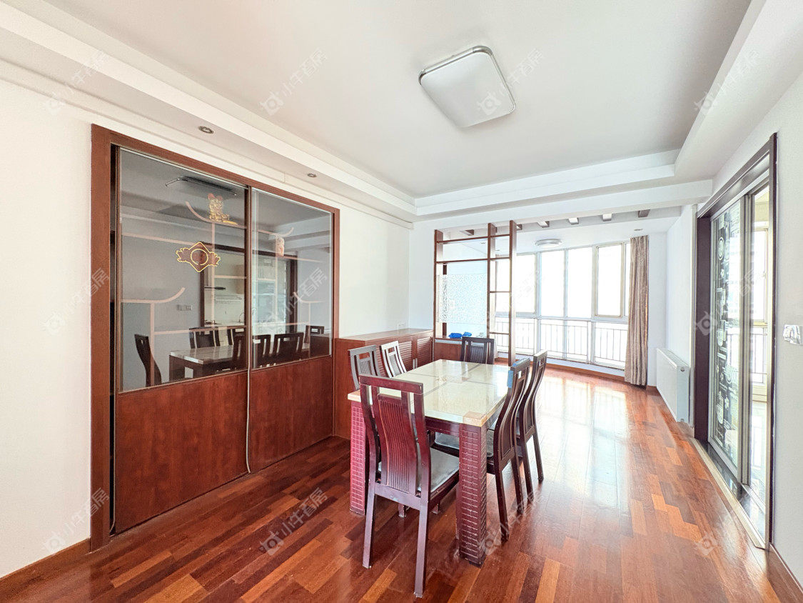 镇江名都新贵在售二手房源室内图_小牛看房