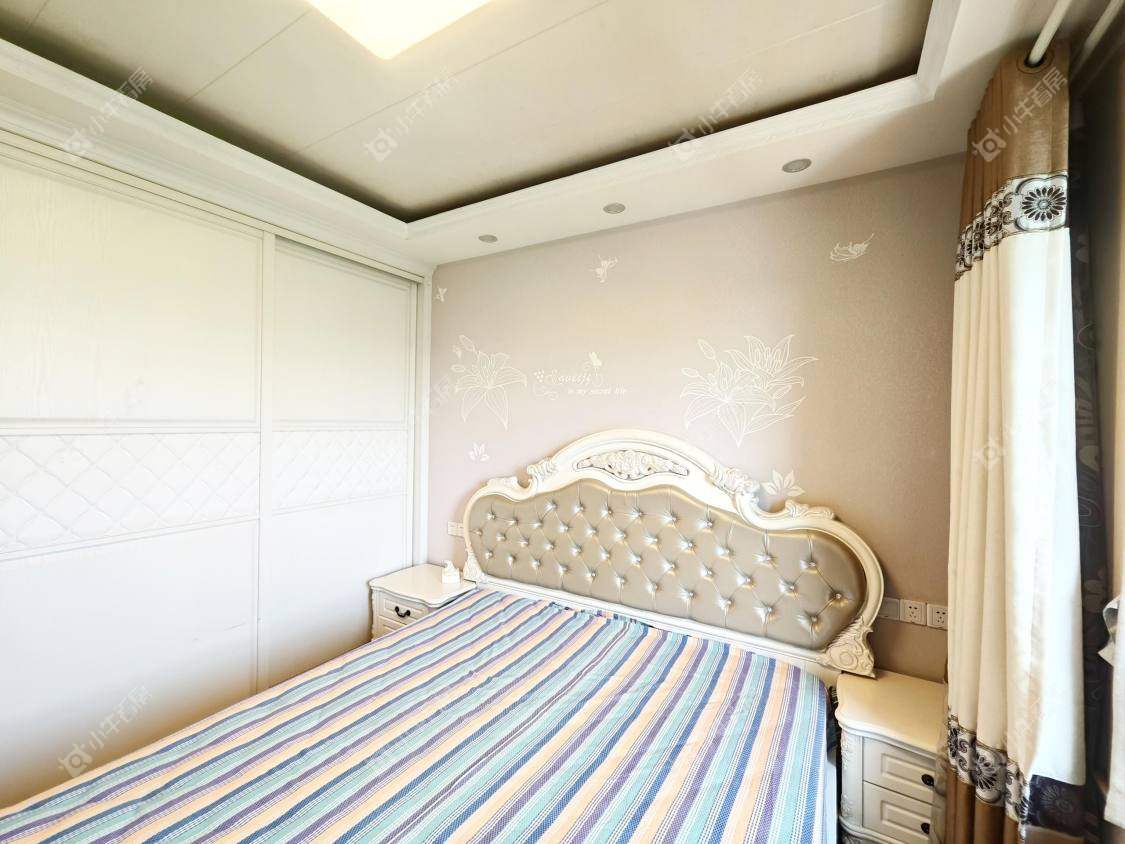 镇江东方盛世在售二手房源室内图_小牛看房