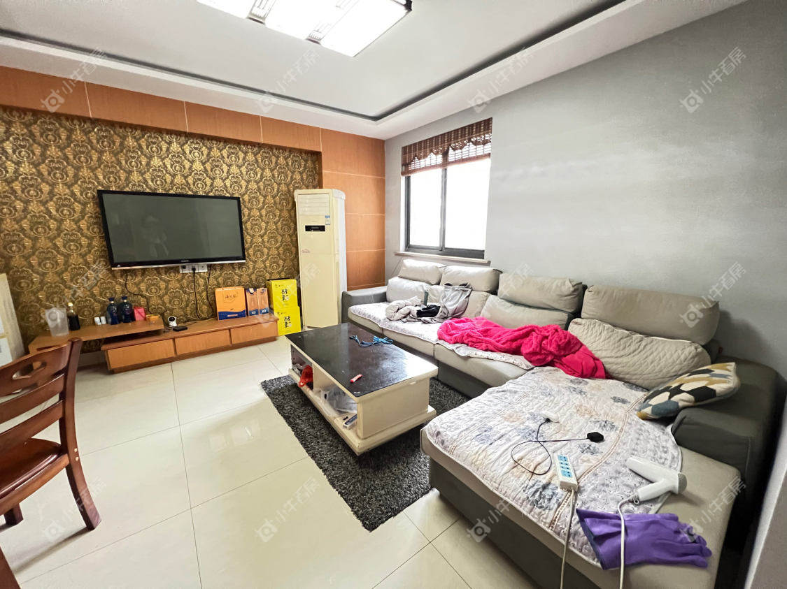 镇江天福花园在售二手房源室内图_小牛看房