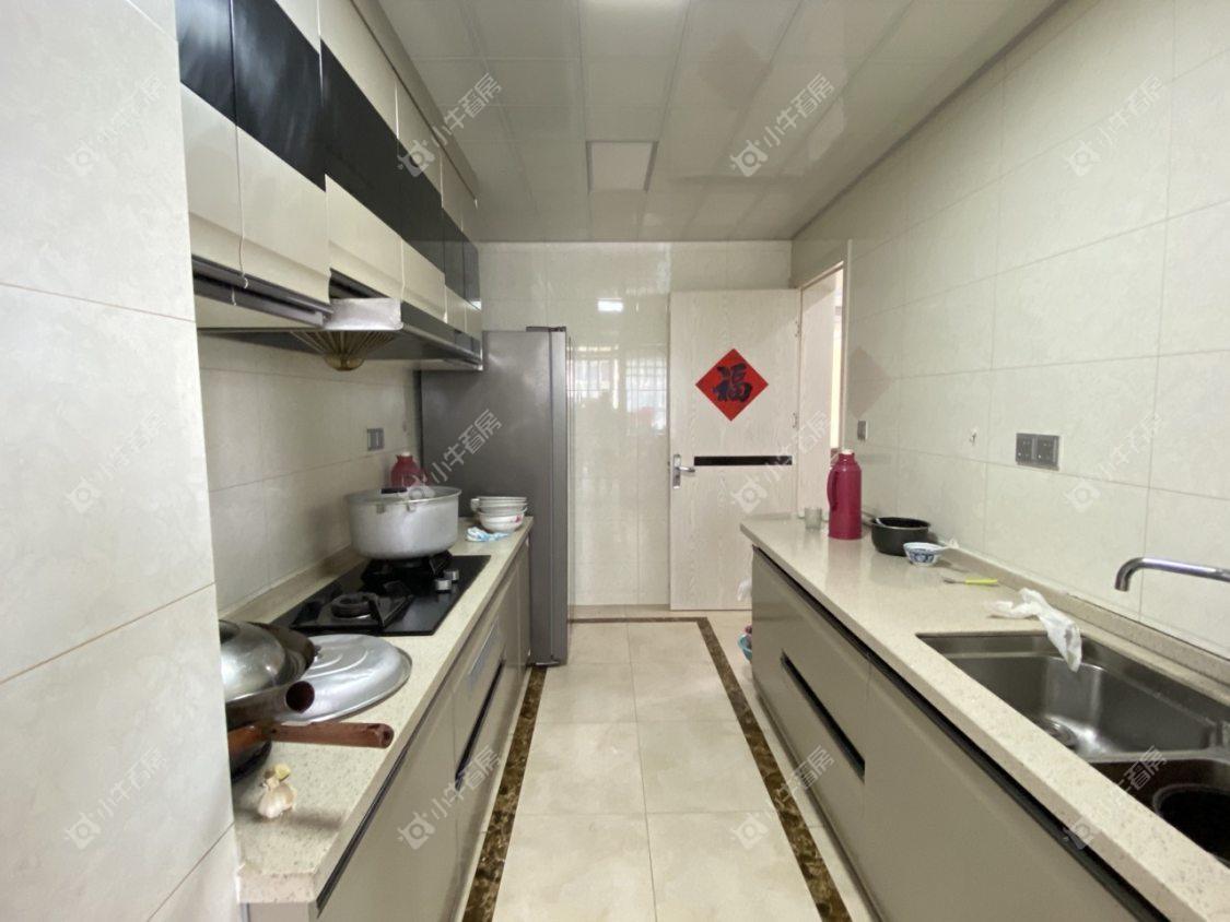 镇江碧桂园在售二手房源室内图_小牛看房