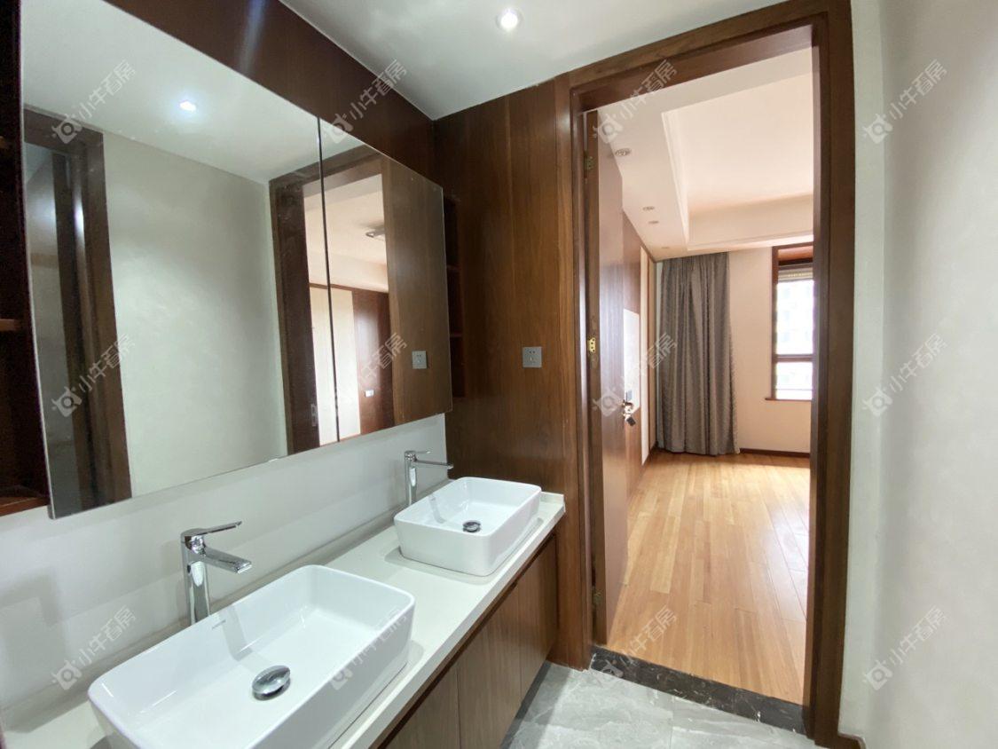 镇江信达香堤国际在售二手房源室内图_小牛看房