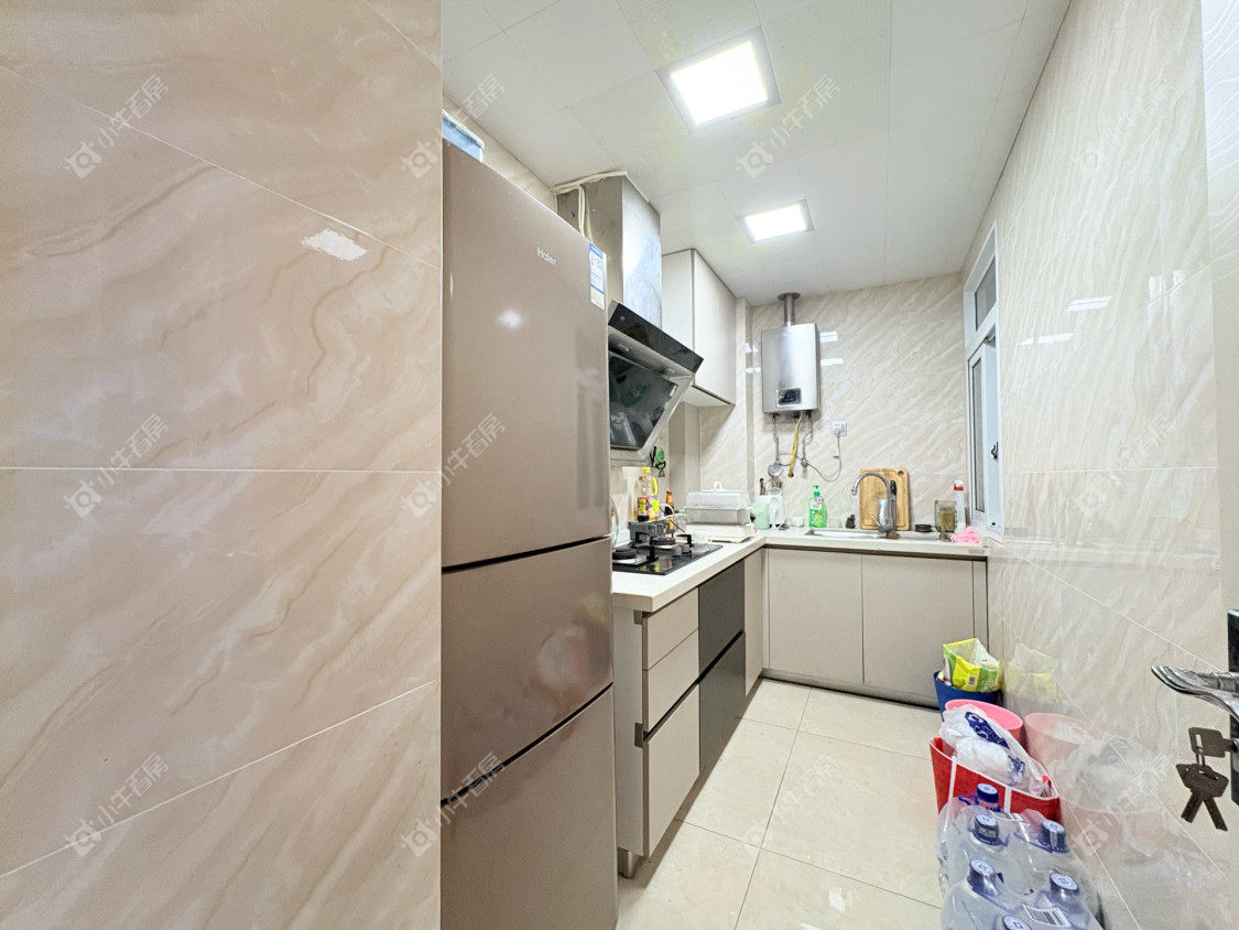 镇江美亚华悦在售二手房源室内图_小牛看房