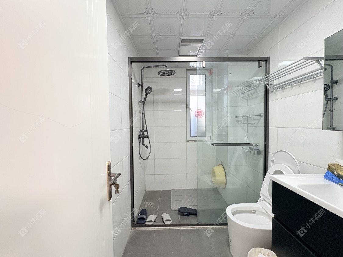 镇江大亚第一城在售二手房源室内图_小牛看房