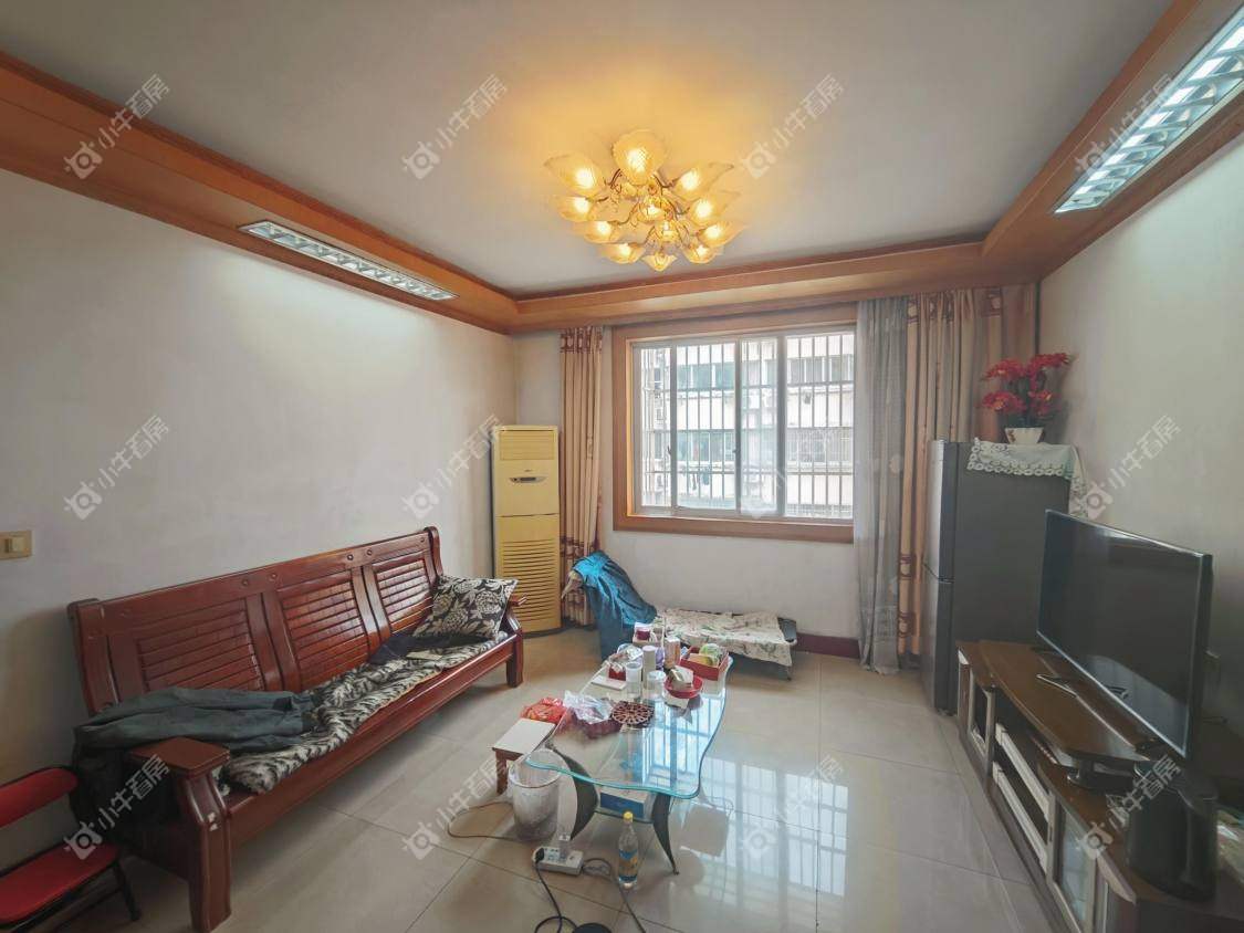 镇江金谷小区在售二手房源室内图_小牛看房