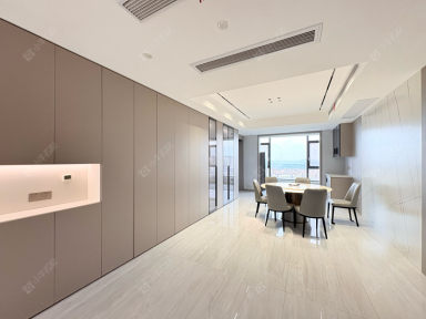 镇江荣城国际（藏龙御景）4室2厅3卫在售二手房房源图片