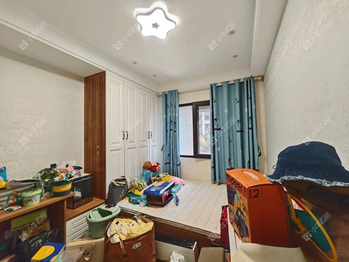 镇江滨河凤凰城在售二手房源室内图_小牛看房