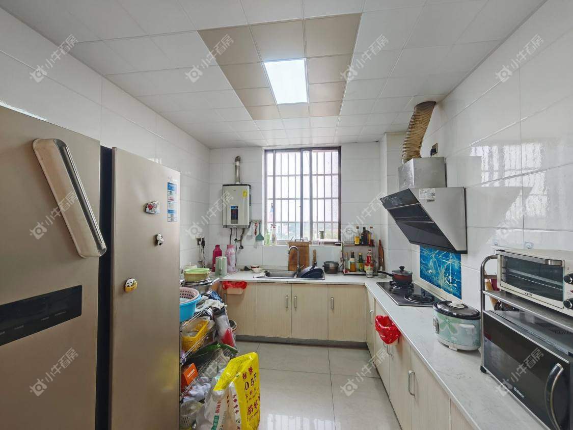 镇江玉乳泉小区在售二手房源室内图_小牛看房