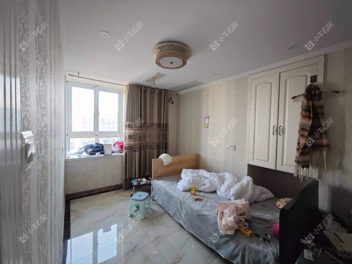 镇江南门花园在售二手房源室内图_小牛看房