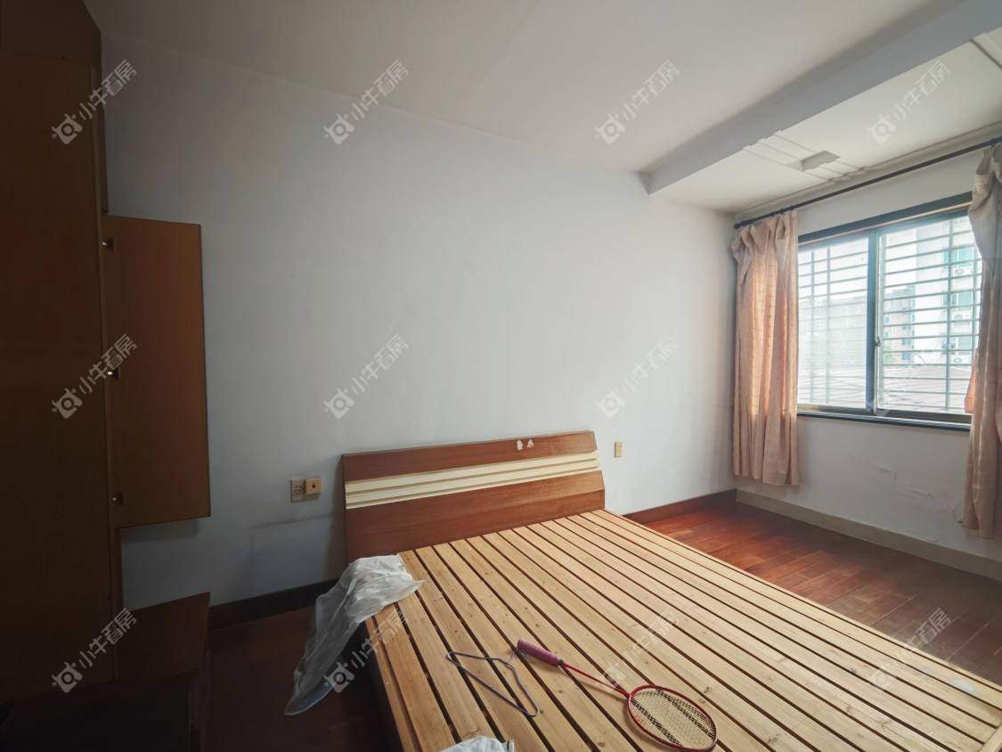 镇江伯威商城别墅在售二手房源室内图_小牛看房