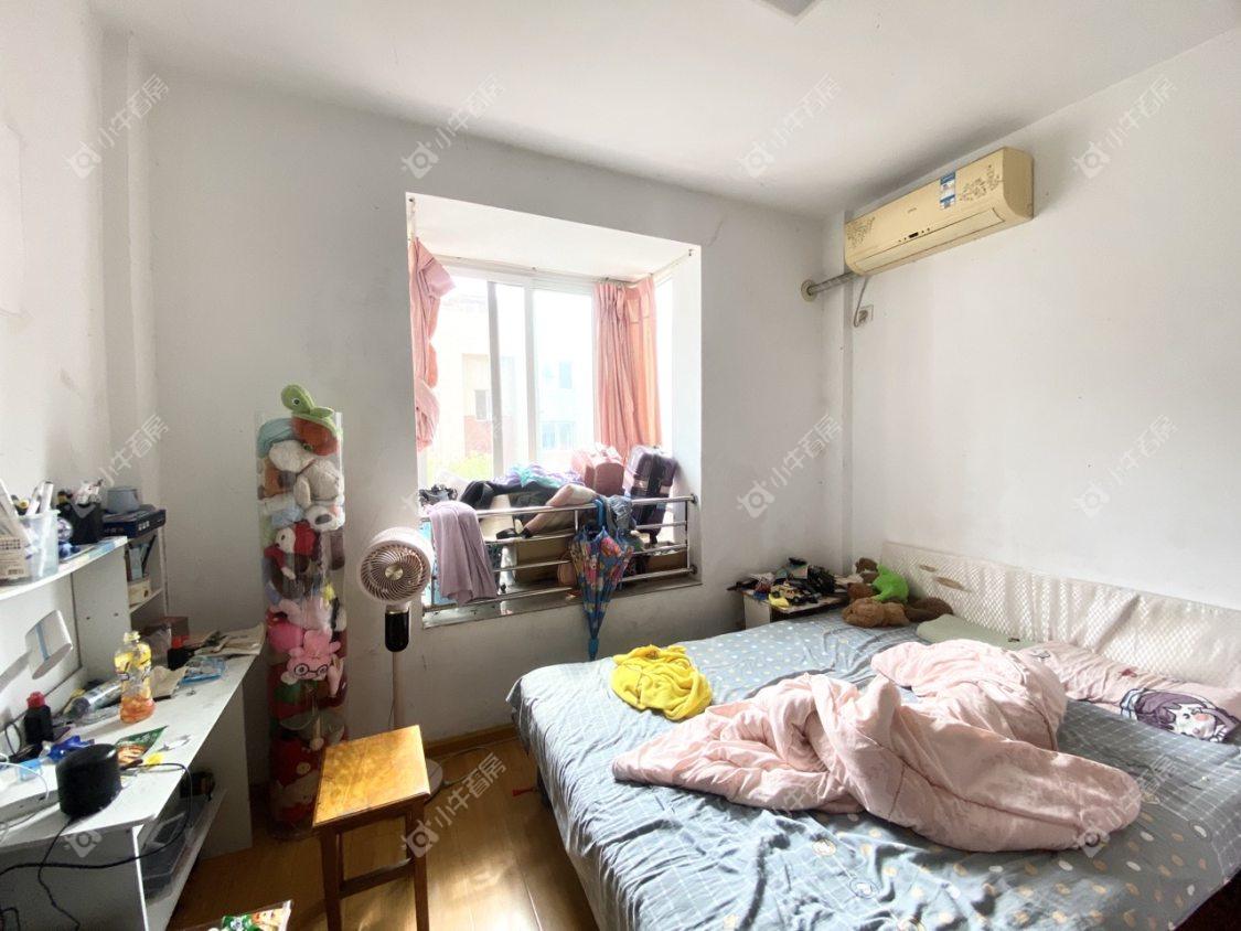 镇江凰嘉花苑在售二手房源室内图_小牛看房