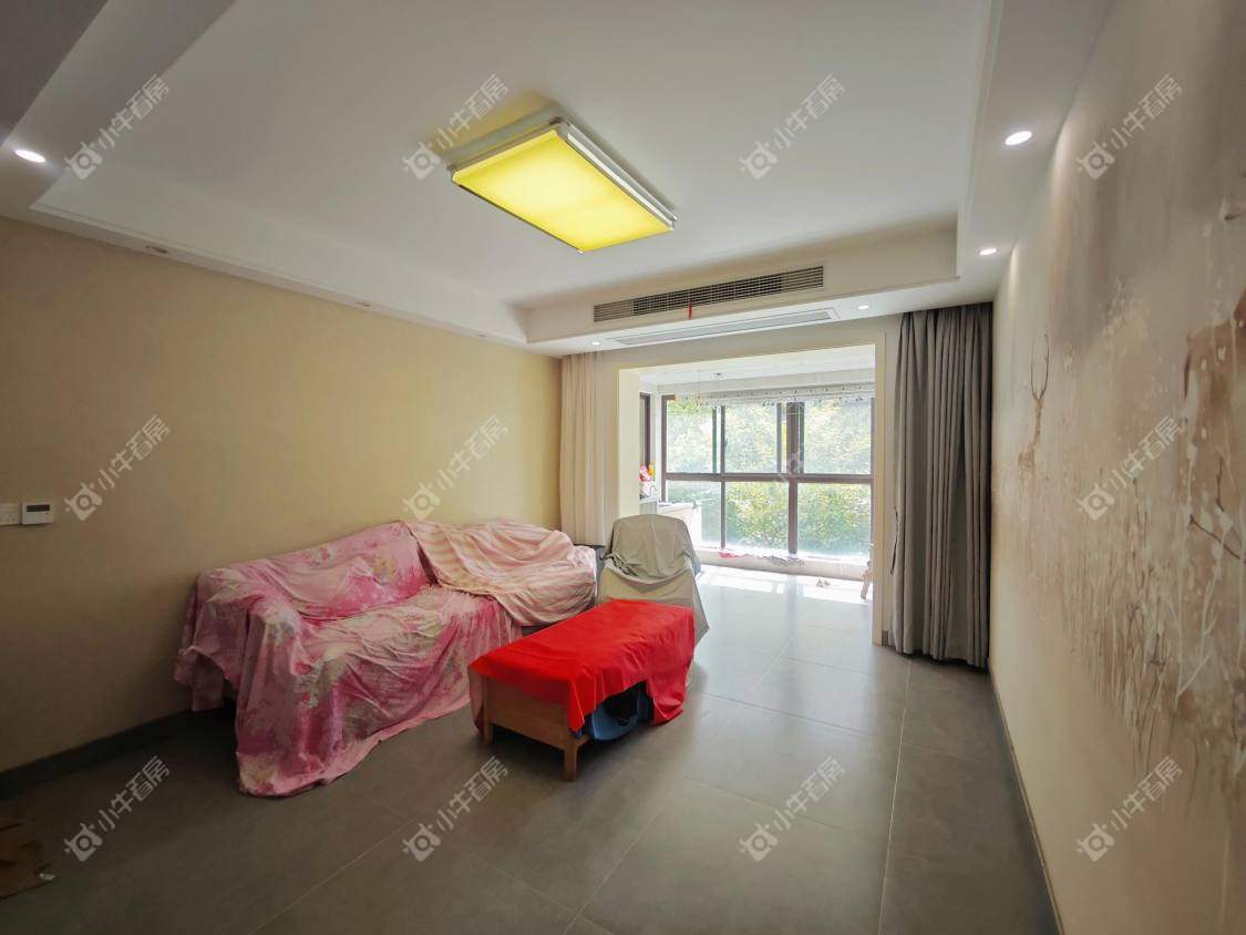 镇江滨河凤凰城在售二手房源室内图_小牛看房