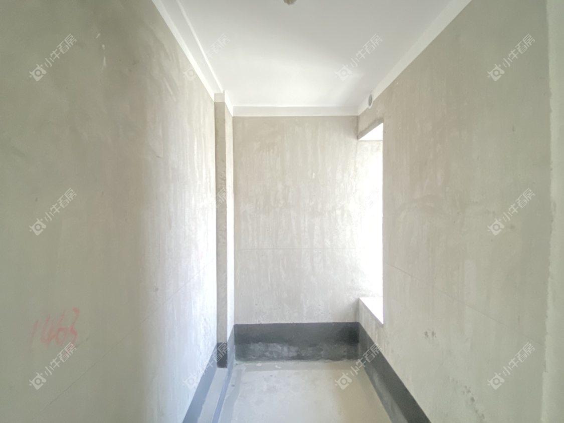 镇江碧桂园樾府在售二手房源室内图_小牛看房