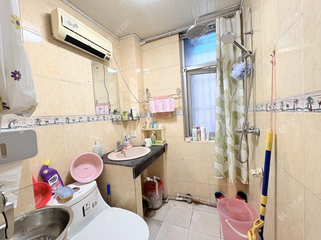 镇江凤凰新村在售二手房源室内图_小牛看房