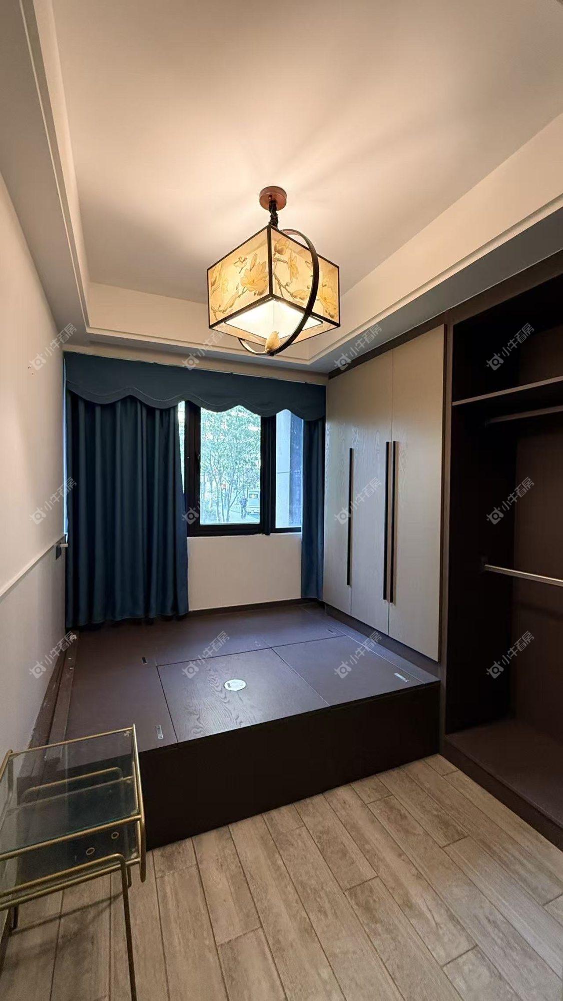 镇江华都锦城在售二手房源室内图_小牛看房