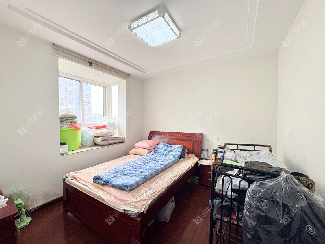 镇江南门花园在售二手房源室内图_小牛看房