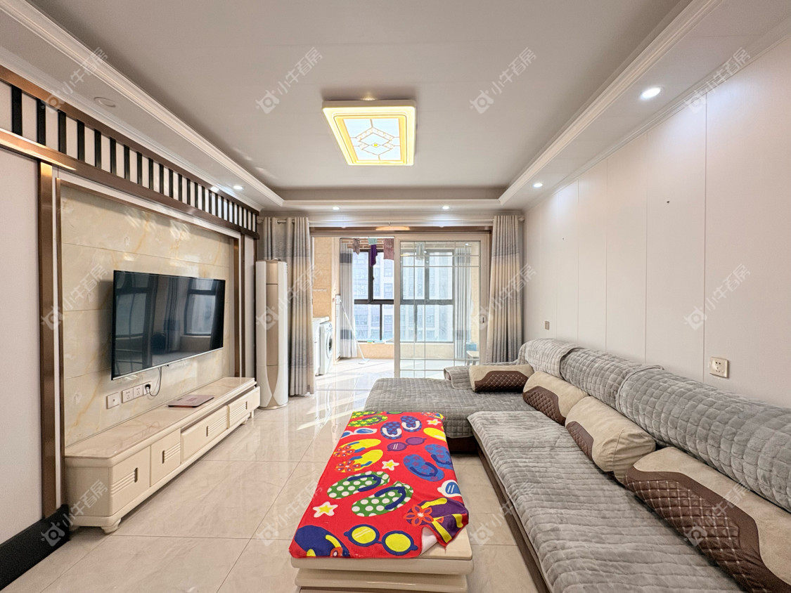 镇江滨河凤凰城在售二手房源室内图_小牛看房