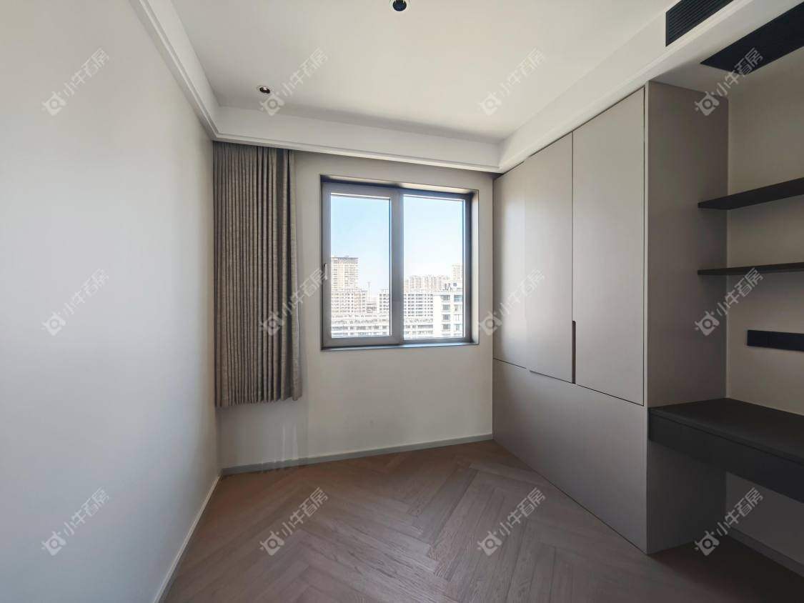 镇江中海时代都会在售二手房源室内图_小牛看房