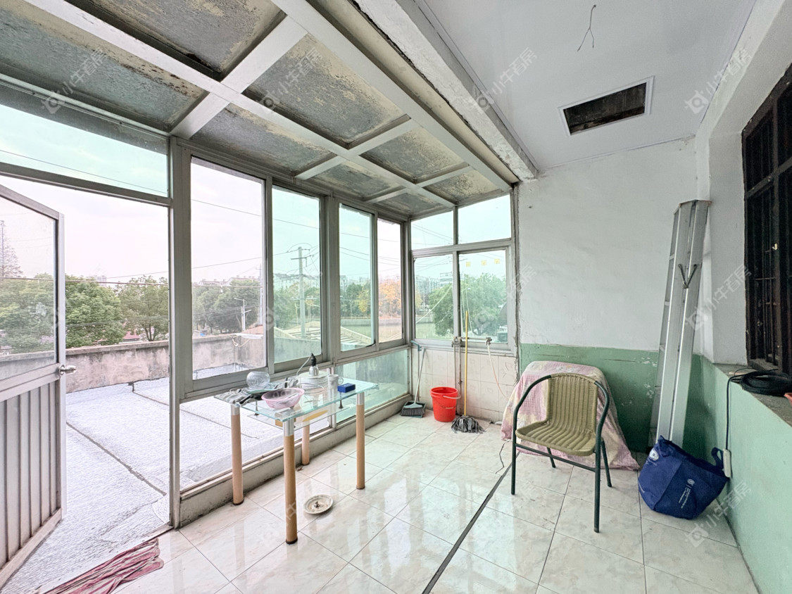 镇江开泰桥北在售二手房源室内图_小牛看房