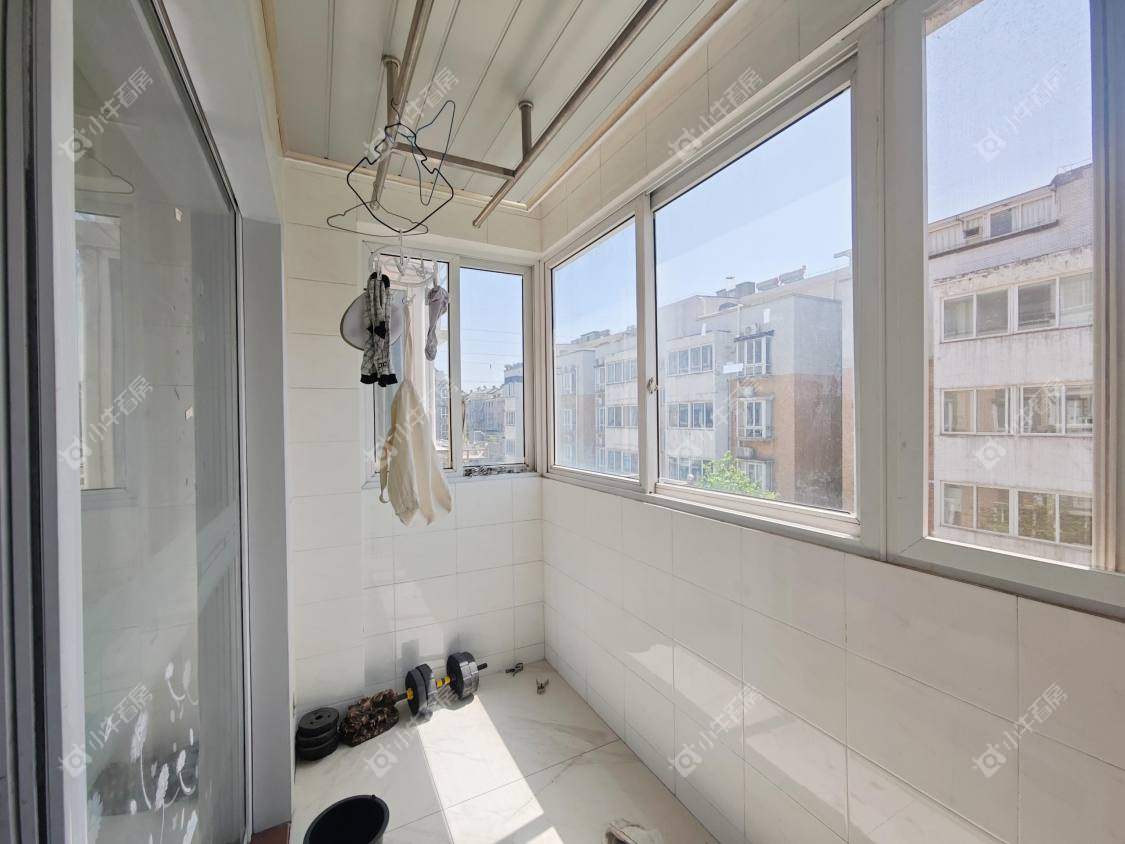 镇江乾泽园在售二手房源室内图_小牛看房