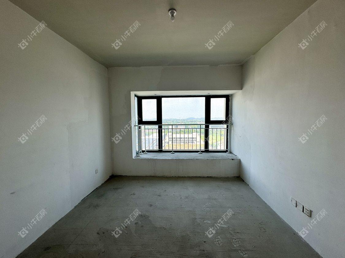 镇江恒大城在售二手房源室内图_小牛看房