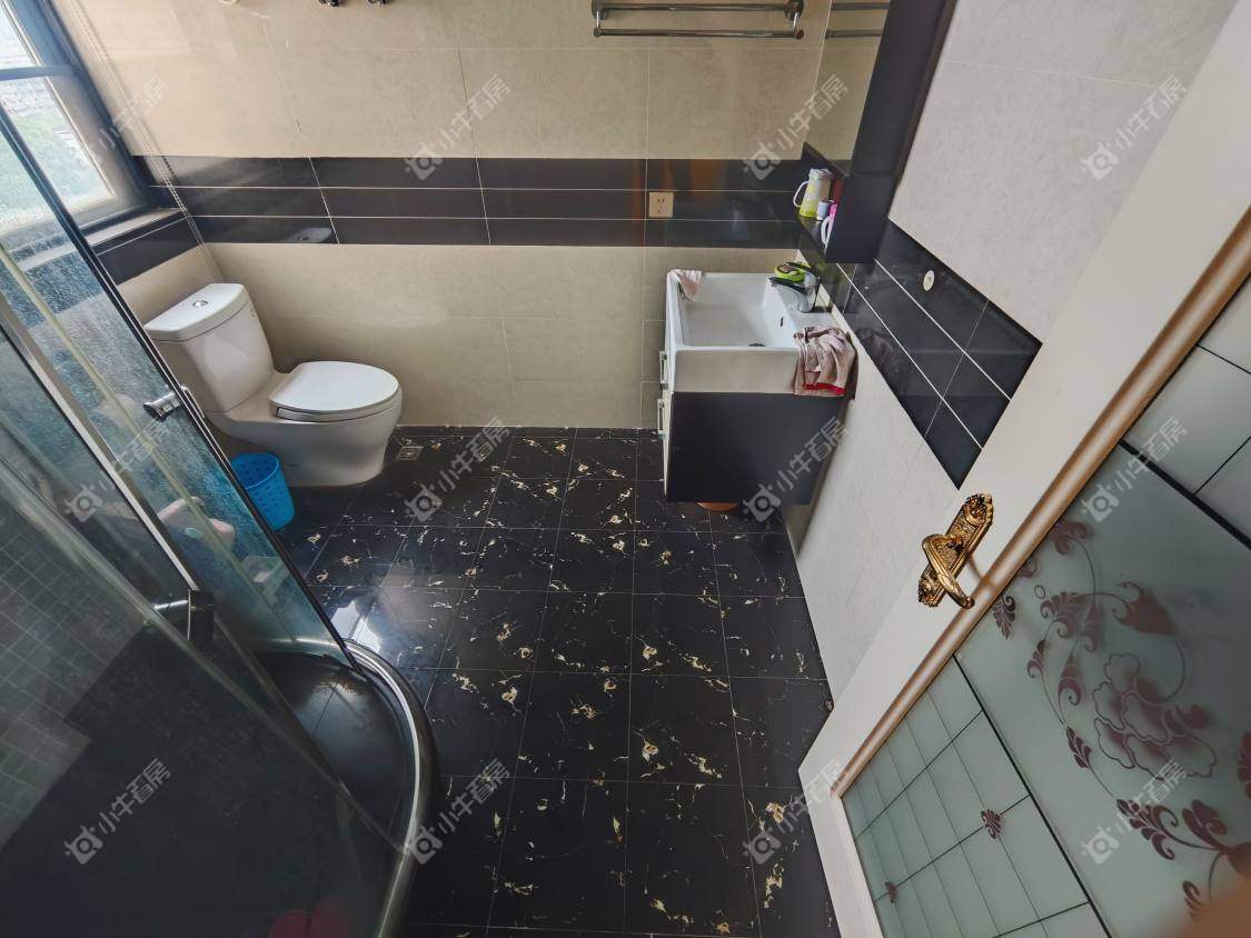 镇江东方嘉园在售二手房源室内图_小牛看房