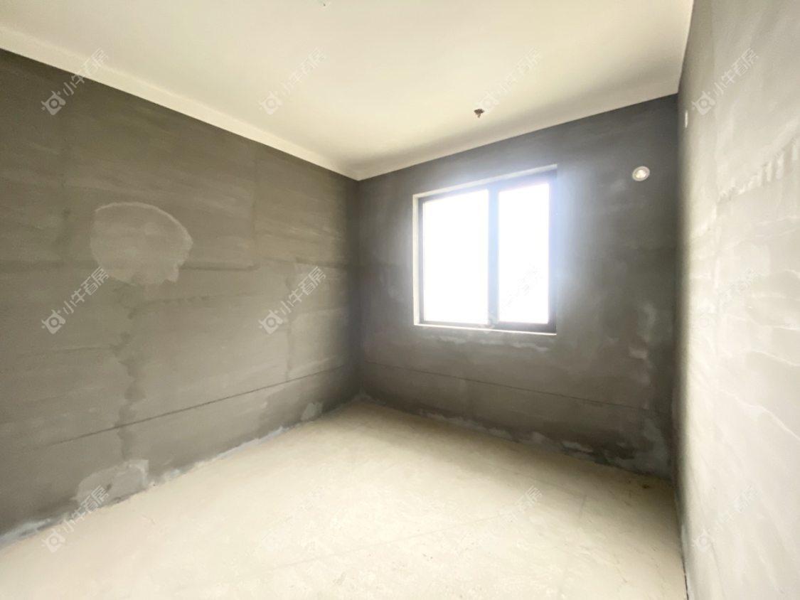 镇江凤凰郡在售二手房源室内图_小牛看房