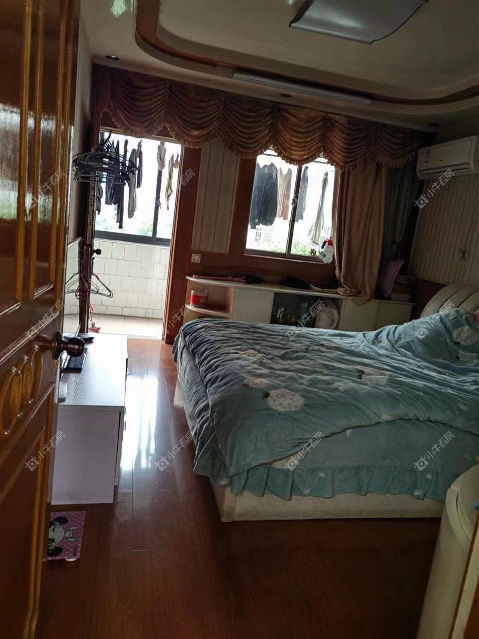 镇江万善园一村在售二手房源室内图_小牛看房