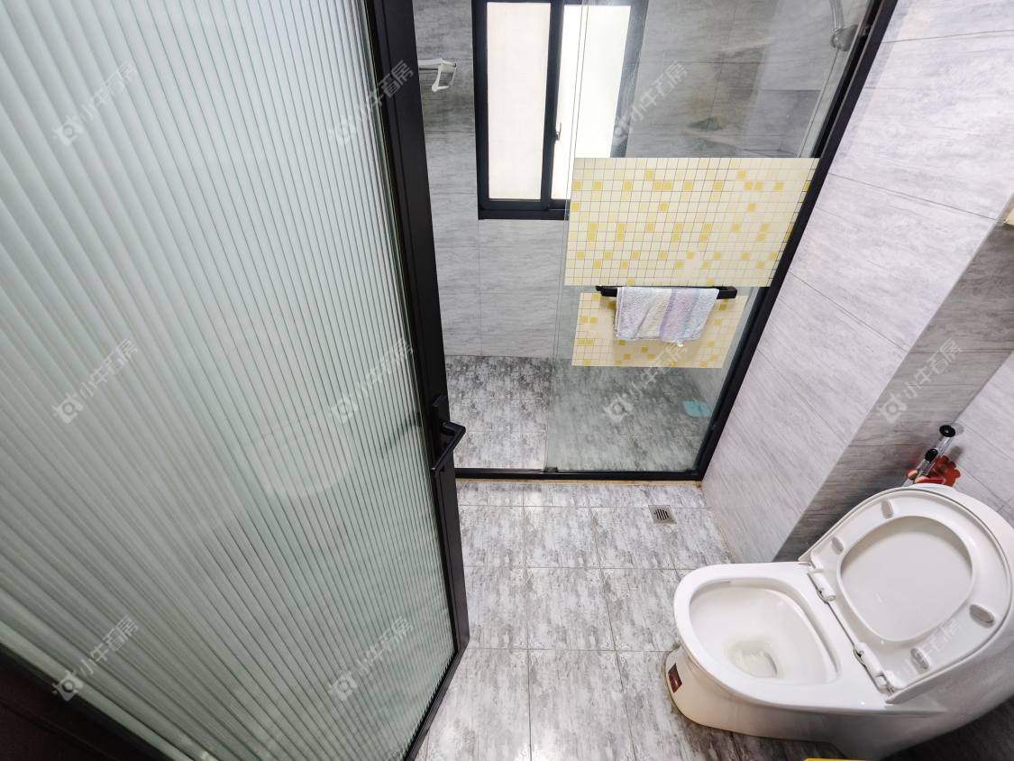 镇江龙凤山庄在售二手房源室内图_小牛看房