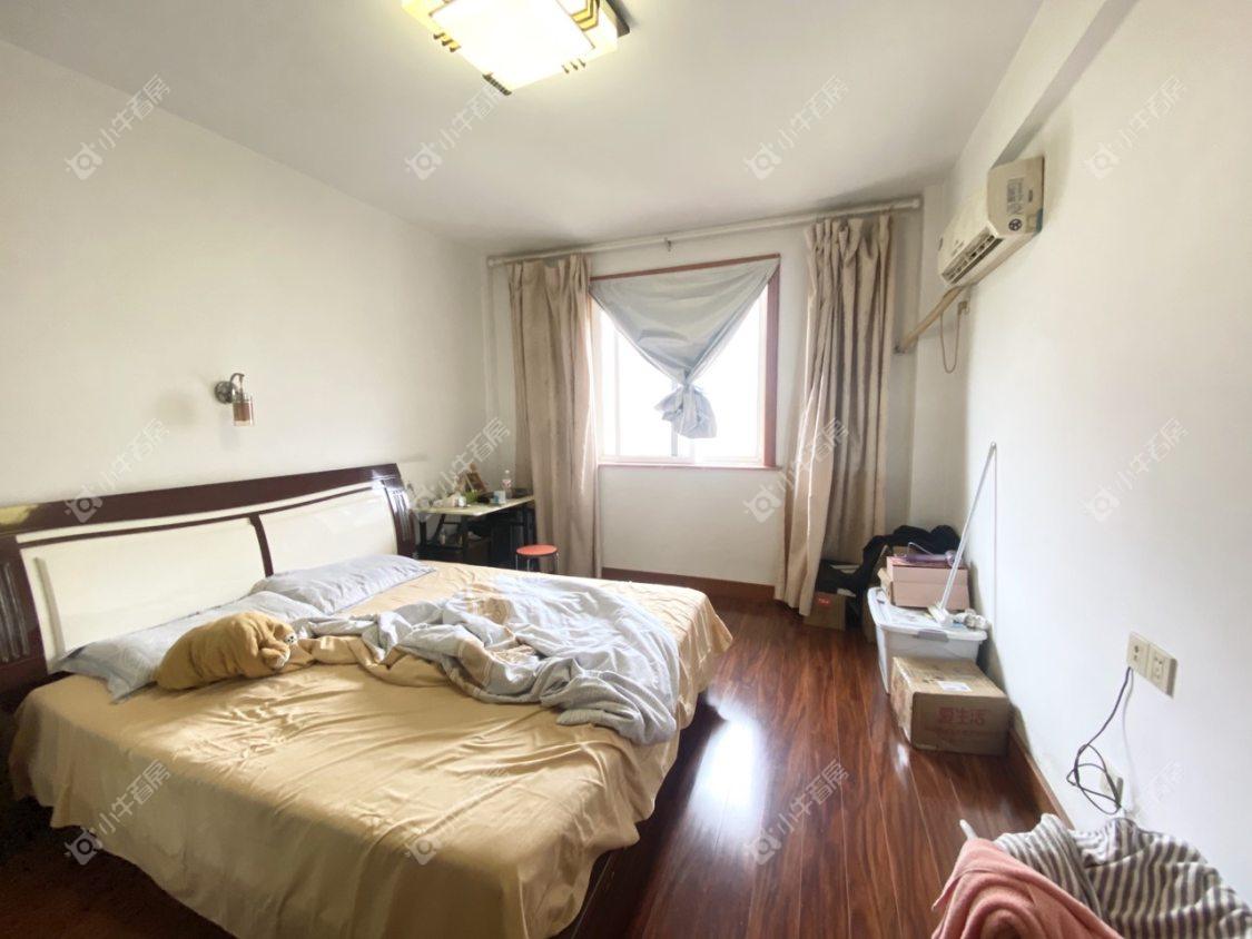 镇江东南新城在售二手房源室内图_小牛看房