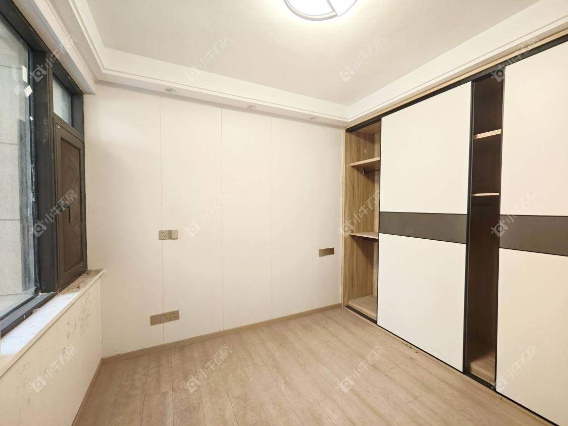 镇江丹凤国际在售二手房源室内图_小牛看房