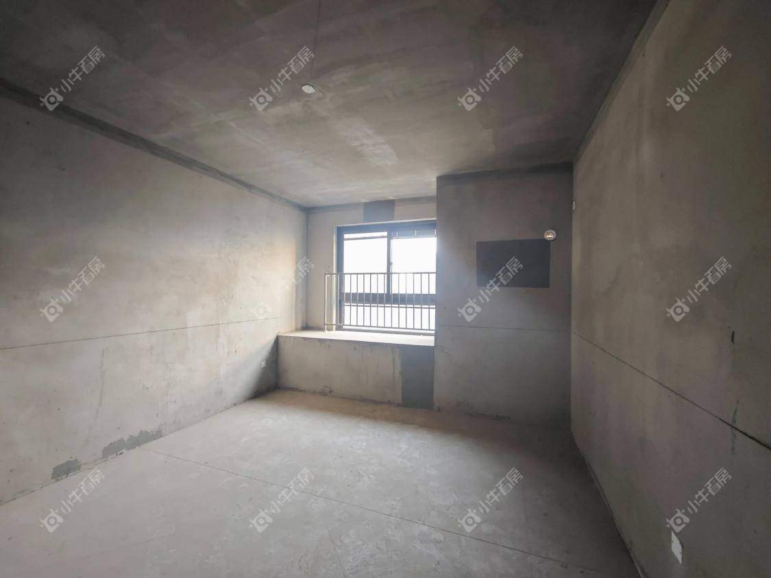 镇江汇金天地在售二手房源室内图_小牛看房