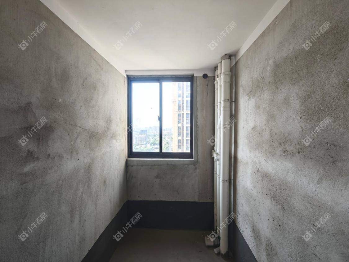 镇江华都幸福里在售二手房源室内图_小牛看房