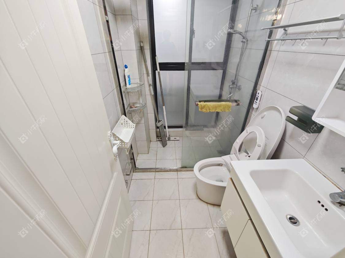 镇江练湖新城在售二手房源室内图_小牛看房