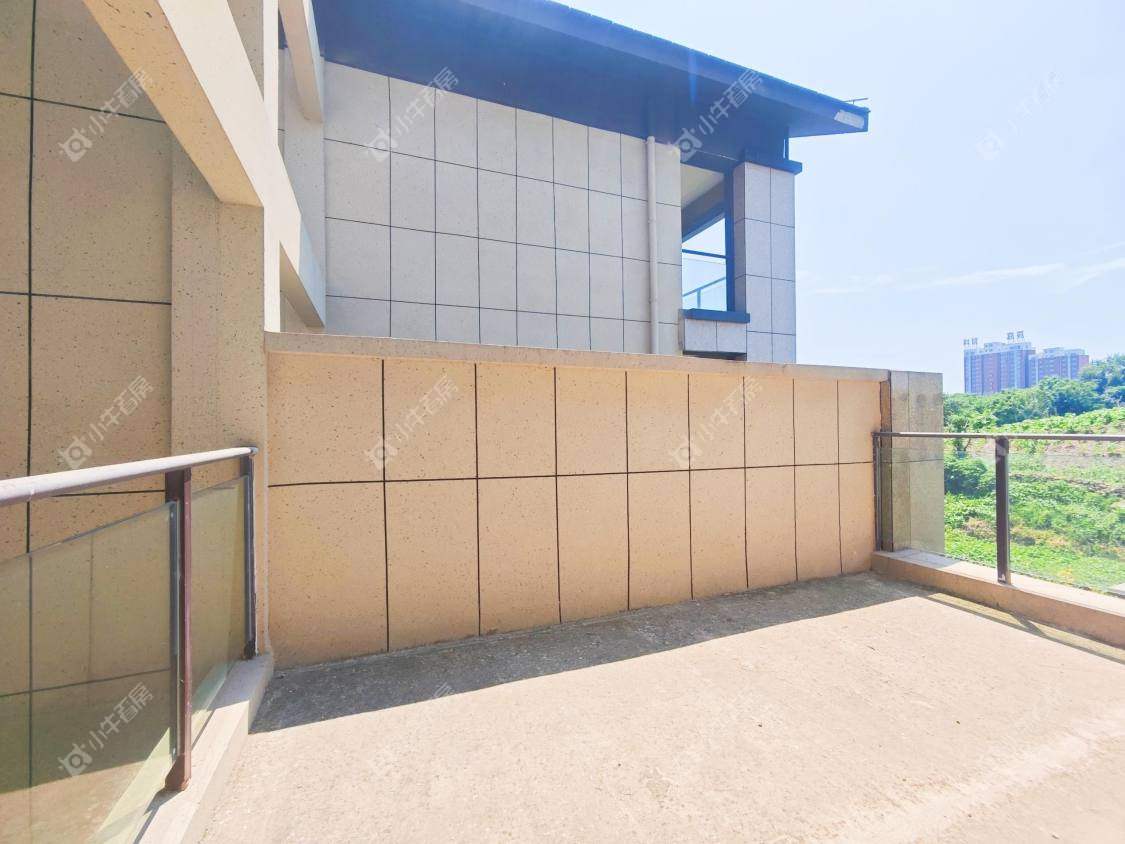 镇江凤凰郡在售二手房源室内图_小牛看房