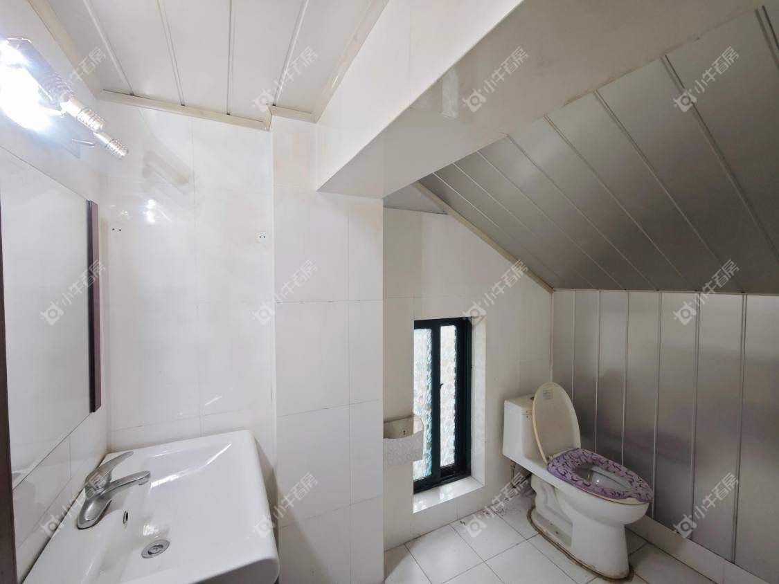 镇江欧洲城在售二手房源室内图_小牛看房