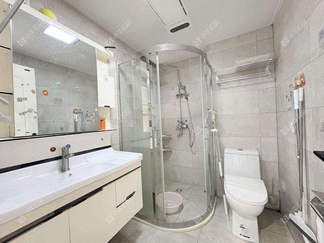 镇江汇金天地在售二手房源室内图_小牛看房