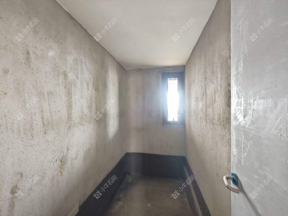 镇江信达香堤国际在售二手房源室内图_小牛看房