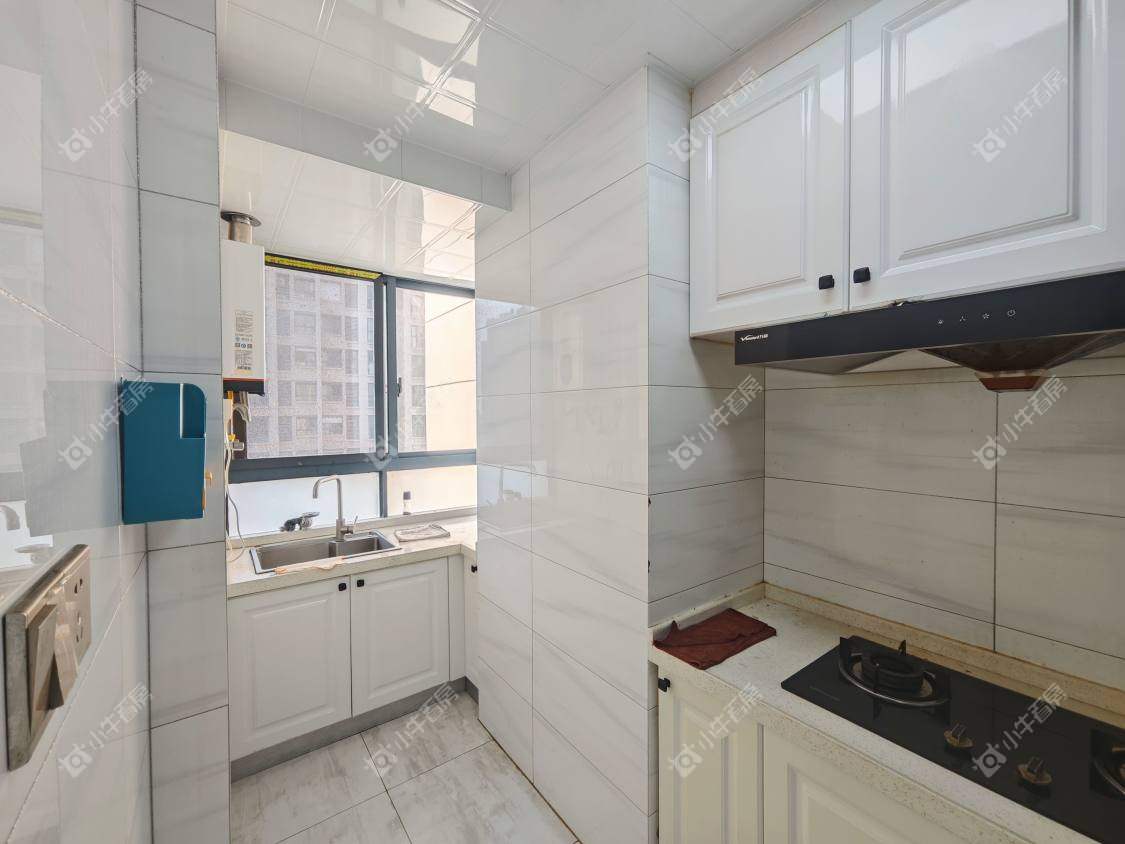 镇江荣城国际一期在售二手房源室内图_小牛看房