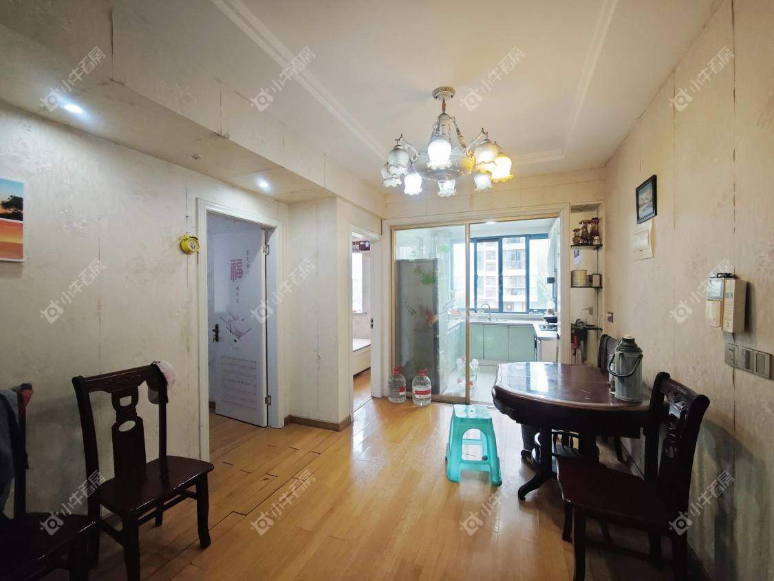 镇江天波城在售二手房源室内图_小牛看房