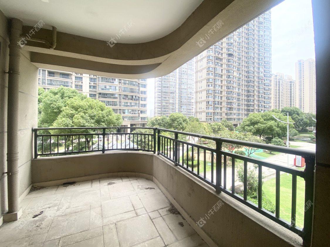 镇江碧桂园在售二手房源室内图_小牛看房