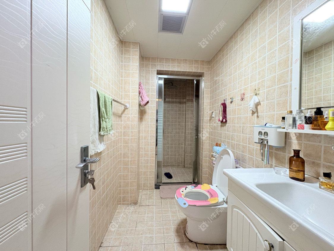 镇江美亚华悦在售二手房源室内图_小牛看房