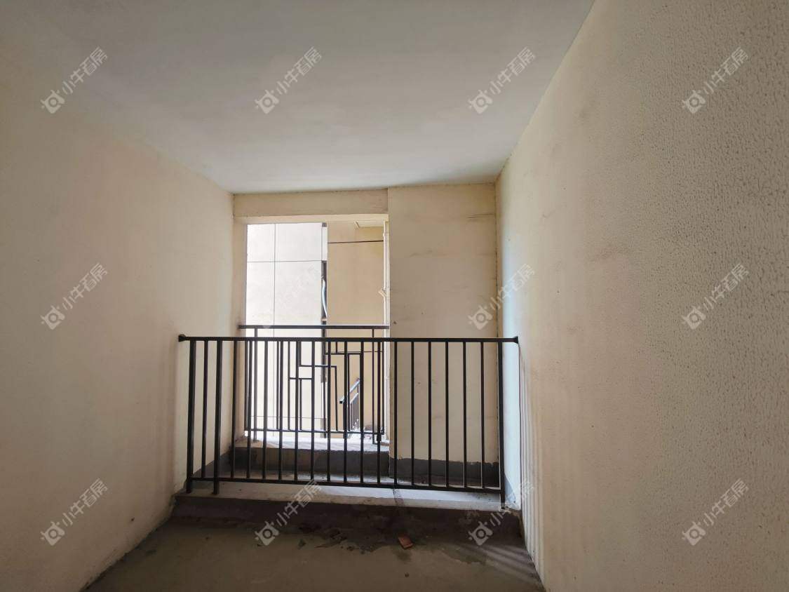 镇江华都幸福里在售二手房源室内图_小牛看房