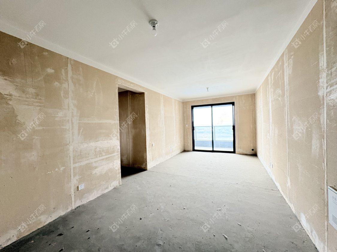 镇江融创华南映在售二手房源_小牛看房