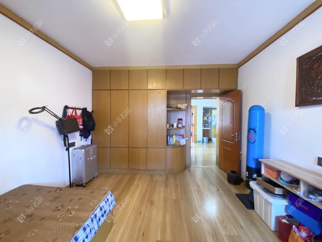 镇江华南新村在售二手房源室内图_小牛看房