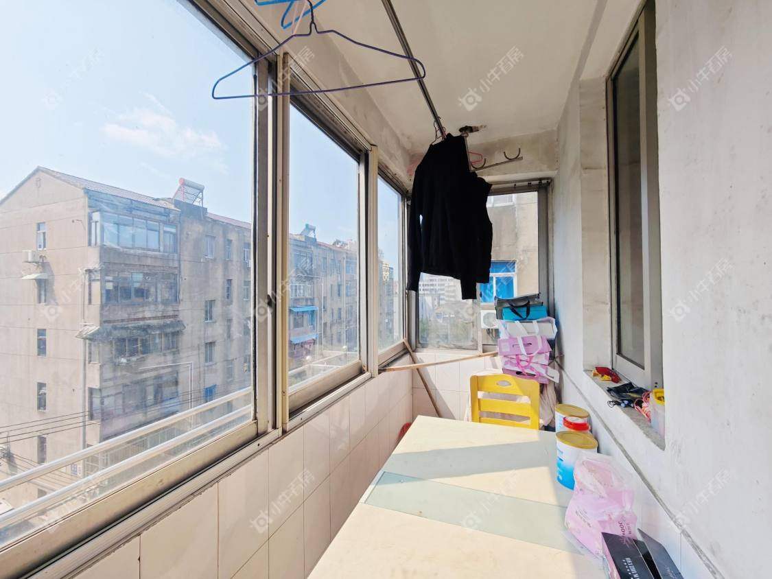 镇江云阳新村在售二手房源室内图_小牛看房